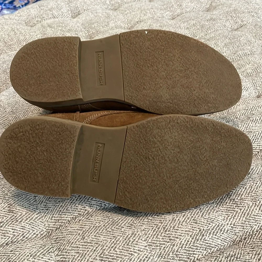 Nunn Bush Men's Shoe Size 8M Camel Lancaster Plain Toe Chukka Boots 8470…